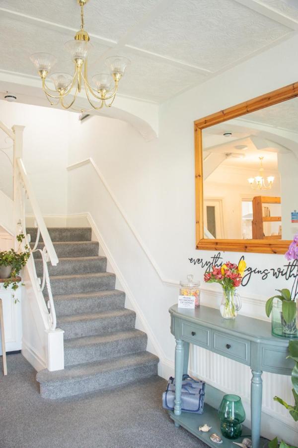 B'S Place Guest House Paignton Luaran gambar