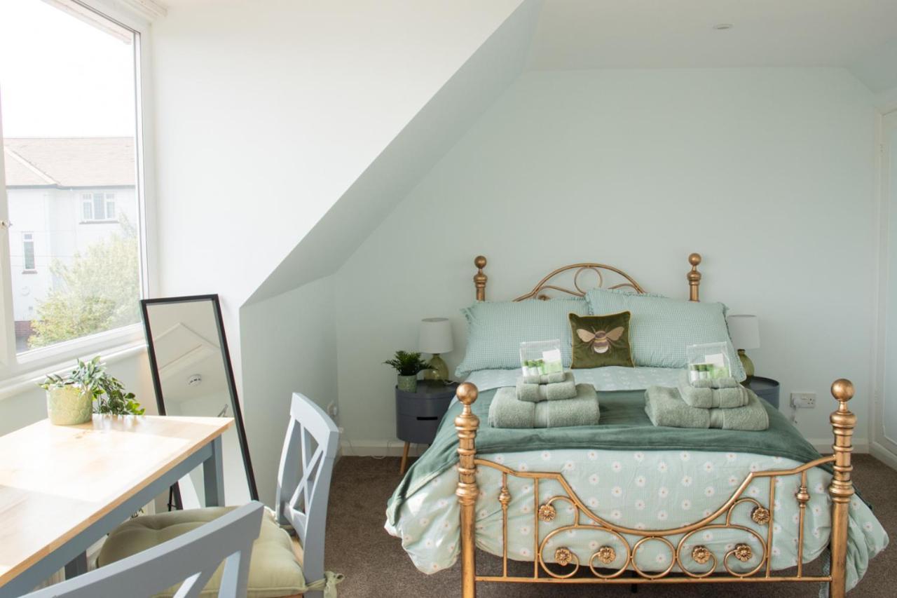 B'S Place Guest House Paignton Luaran gambar